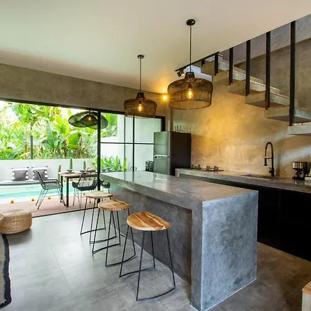 Apartamento Chic Industrial 2-Br Townhouse With Private Pool